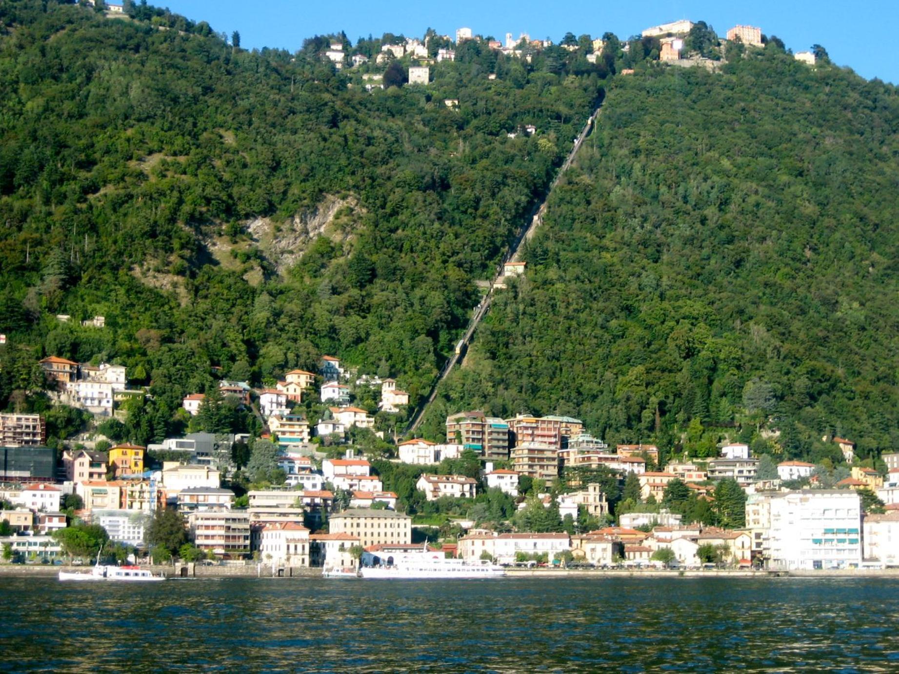 Portatorre Suite, A Charming Apartment In The Heart Of Como, Free Private Parking, Air Conditioning & More! Экстерьер фото